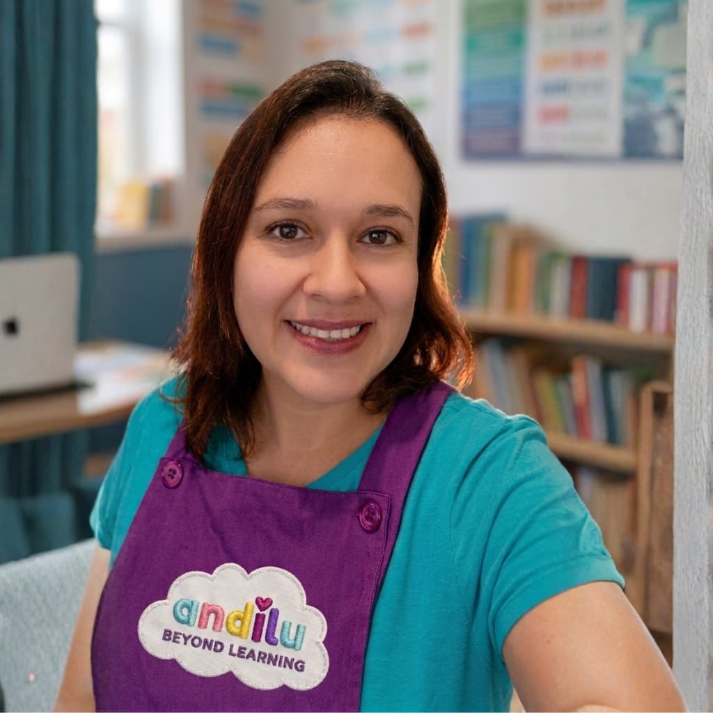 Teacher Andreita Núñez Gutiérrez